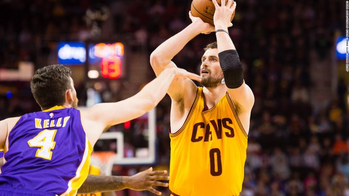 背后起关键 背后起关键